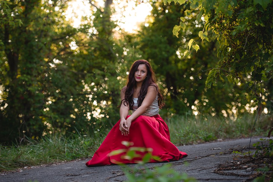 Amariana Medina Bay City Michigan Senior Portrait Photographer