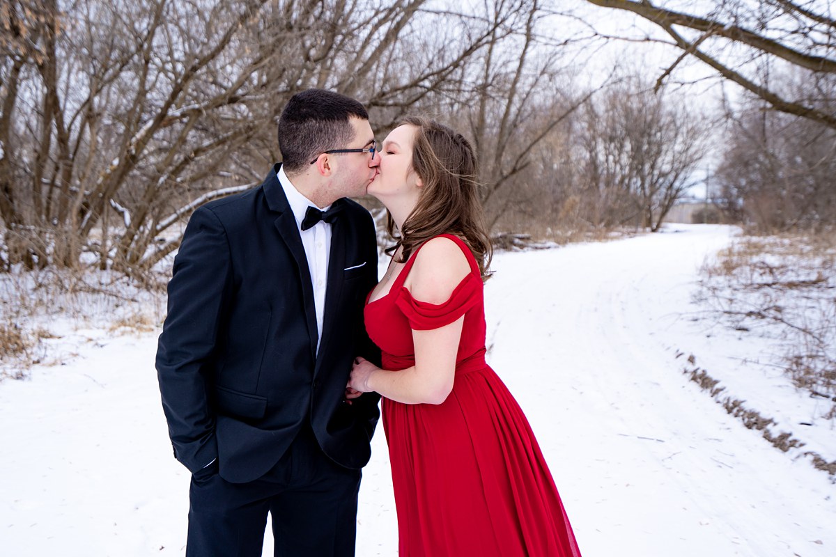 Jenna and Nathan Winter Engagement blacksheepchic photography Bay City Michigan